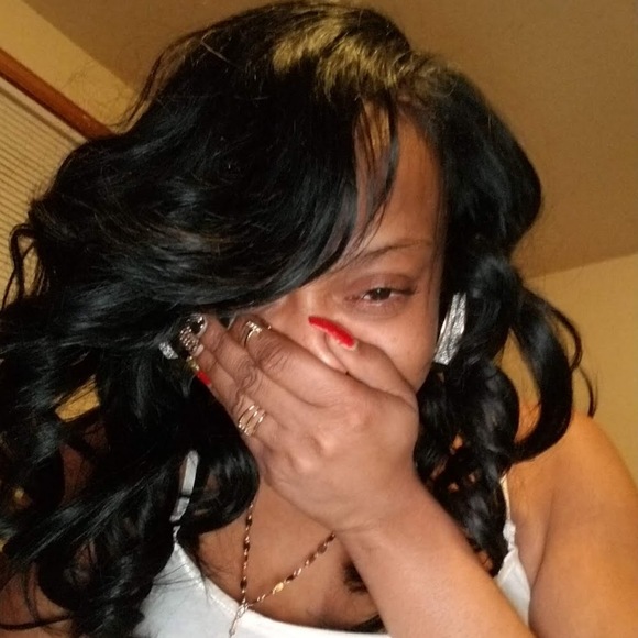 Meet your Posher, Lynnette - Picture 1 of 1